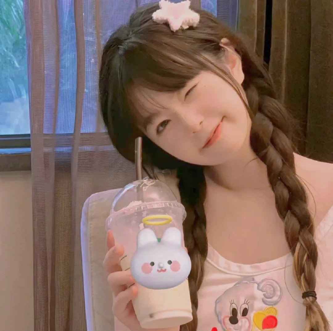 云端男女 在线观看封面